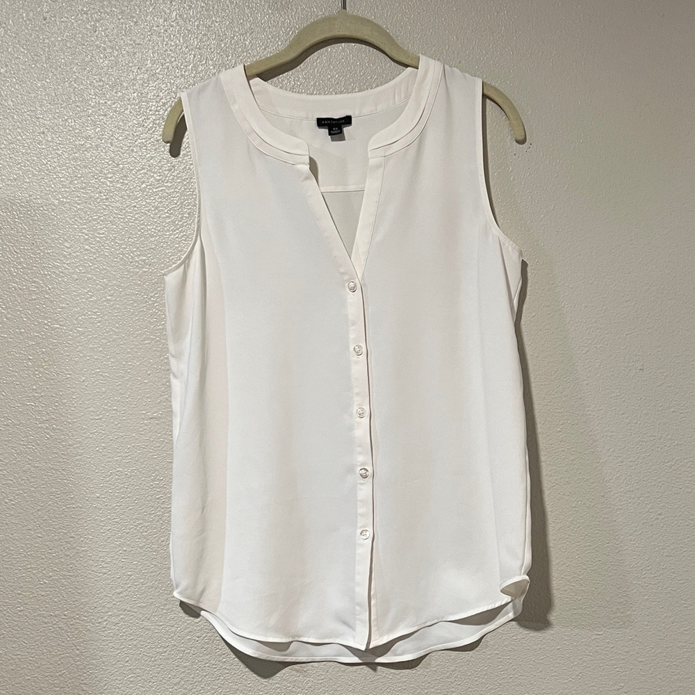 Ann Taylor Ivory Sleeveless Blouse - Picture 2 of 7
